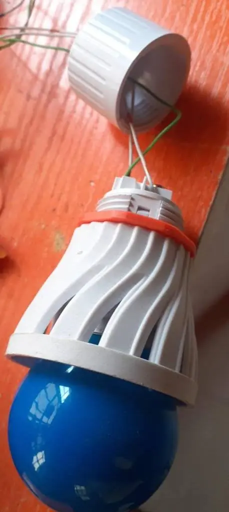 Remote control light bulb