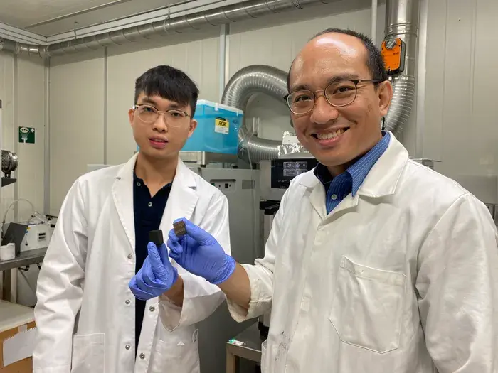 Scientists Are Converting Waste Papers into Battery Parts Used in Smartphones And Electric Vehicles