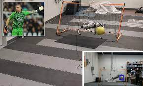 A robotic goalkeeper with four legs that uses reinforcement learnin