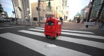 Japan introduces delivery robots that are humble and friendly.