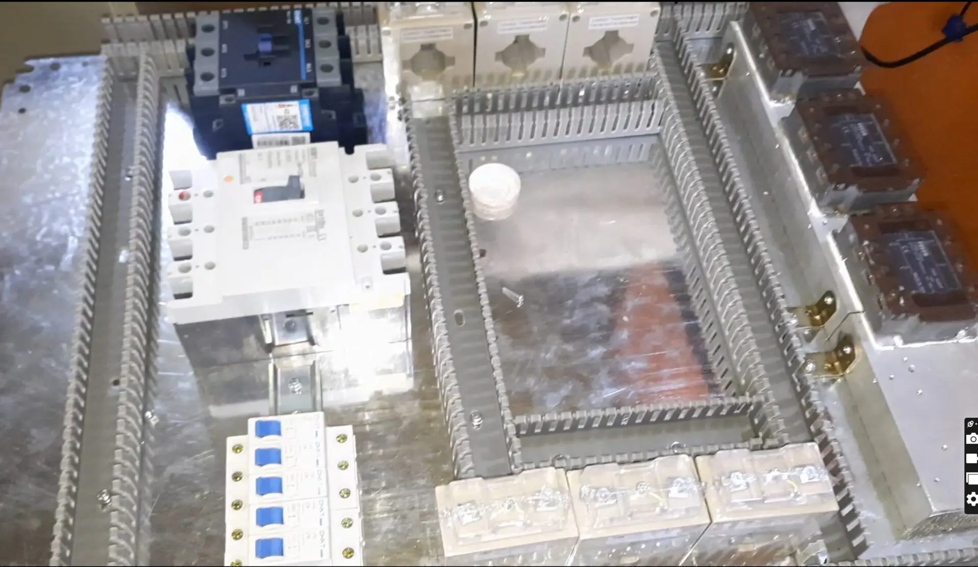 Hardware Materials for the programmable ELC control panel