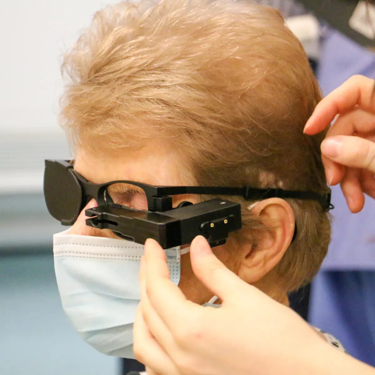 Tech that Offers Hope for Cure of Blindness without Surgery