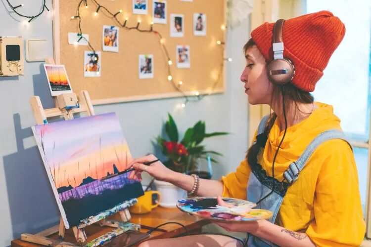 Creative hobbies to pick up in your free time