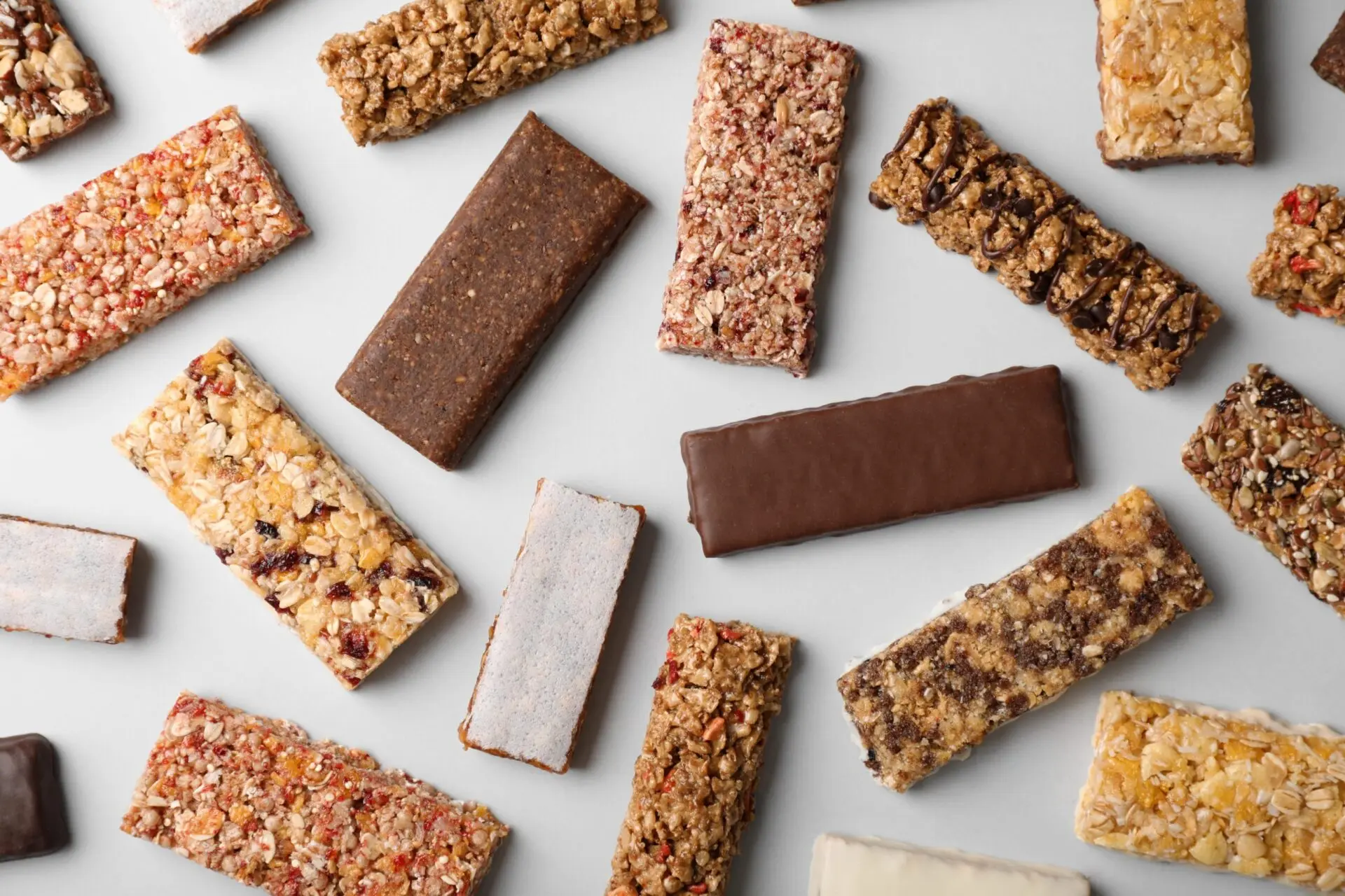 What to Eat (and Avoid) on Flights