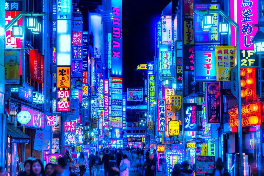 The Best Cities to Explore After Dark
