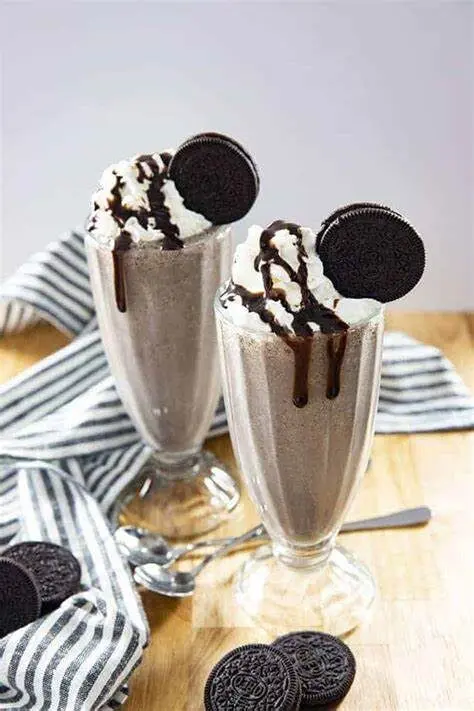 10 Easy Milkshake Recipes