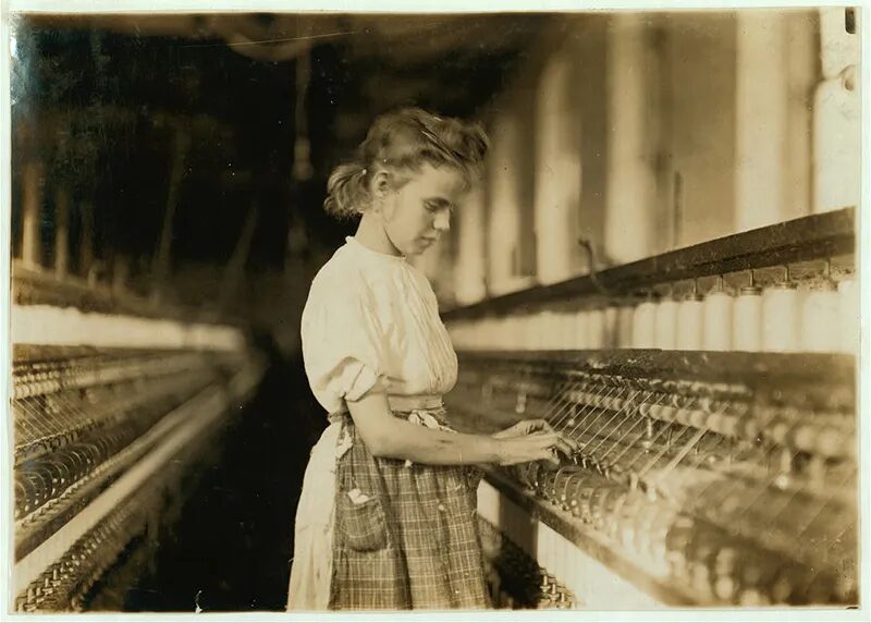 Margaret Knight: The Woman Behind the Paper Bag Machine