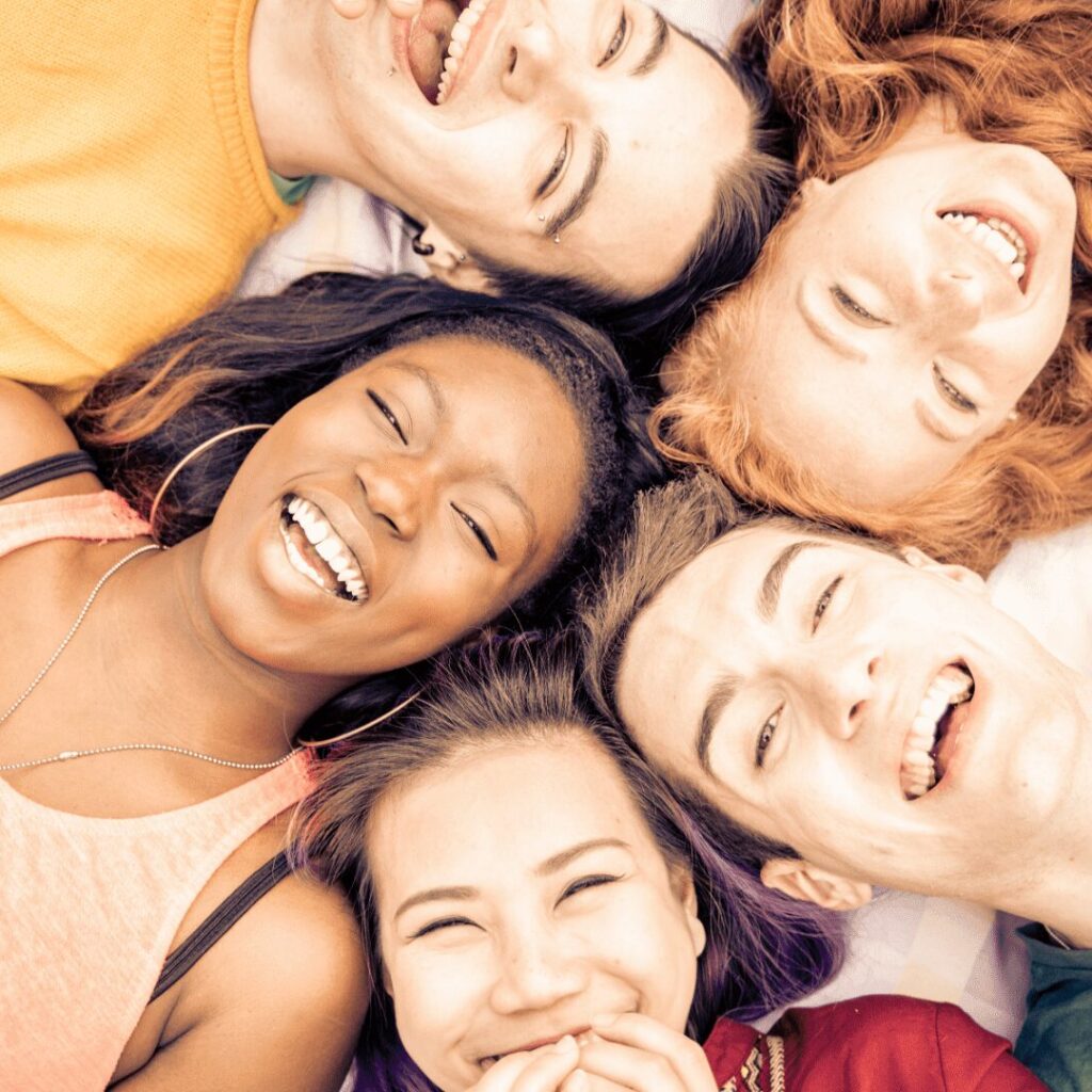 5 daily things to do to become a happier person