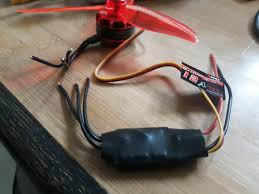 Connecting the ESCs to the  motors