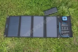 BigBlue 28W Solar Charger